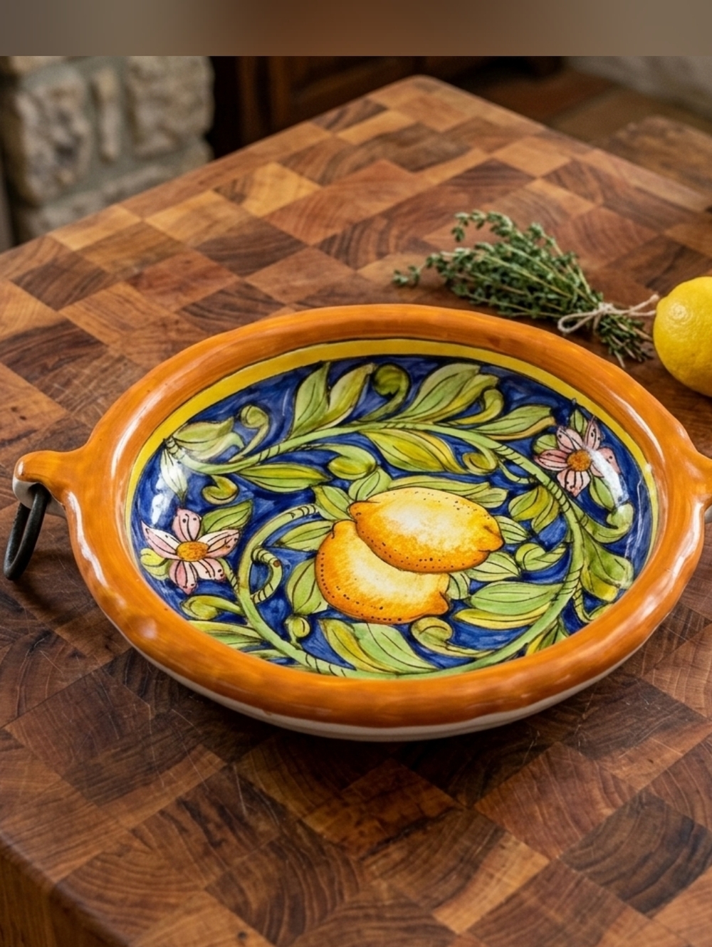 VIETRI Italy Limoni Lemon Majolica Decorative Bowl Iron Handles Cobalt Blue